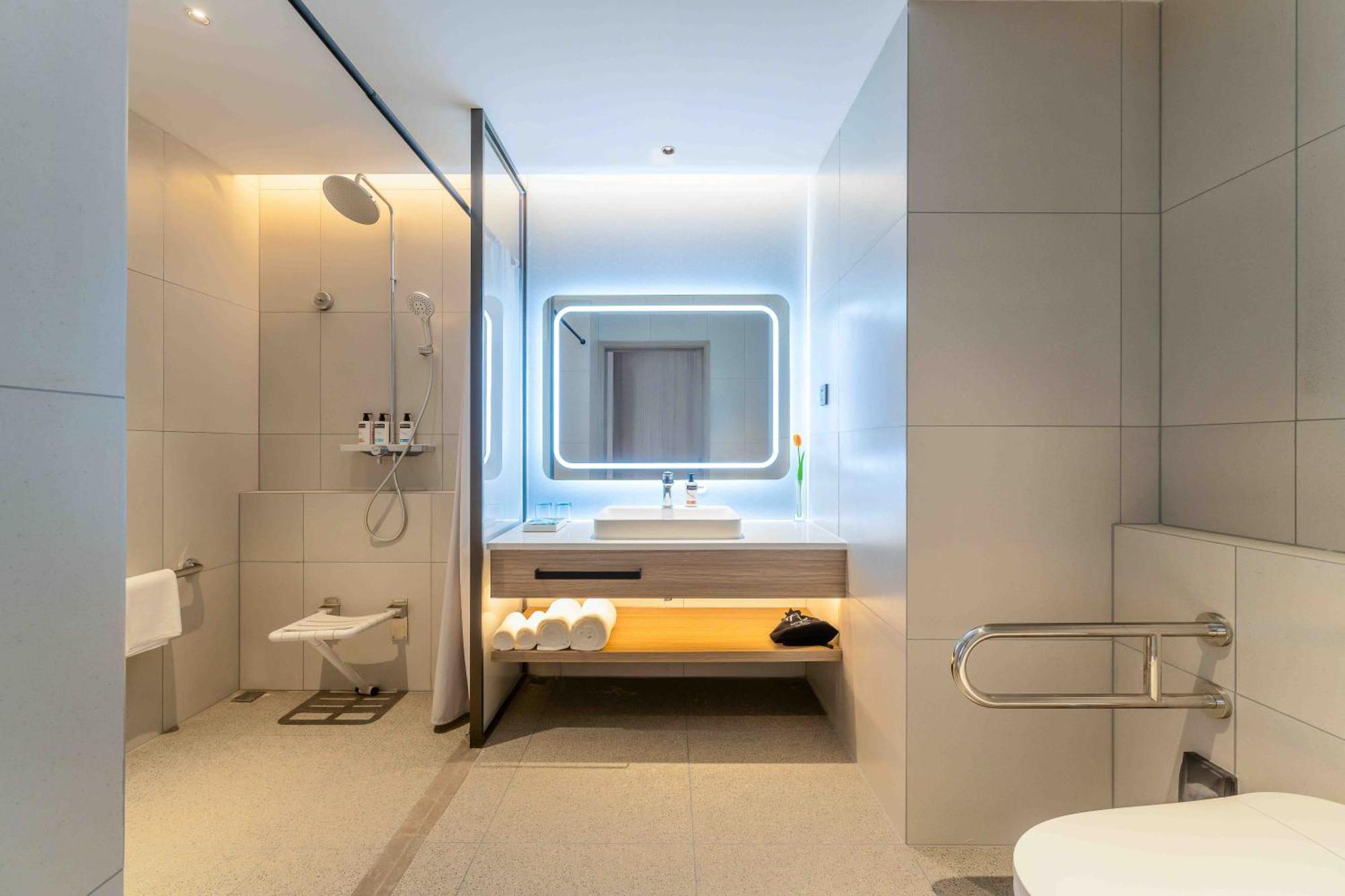 Holiday Inn Express Hangzhou Airport By Ihg Экстерьер фото
