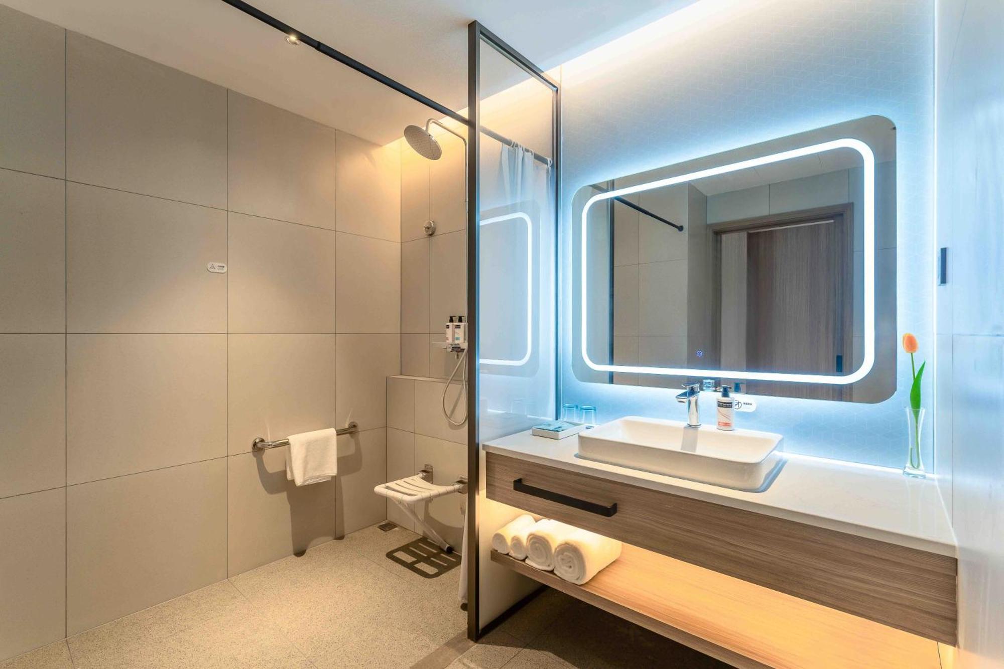 Holiday Inn Express Hangzhou Airport By Ihg Экстерьер фото